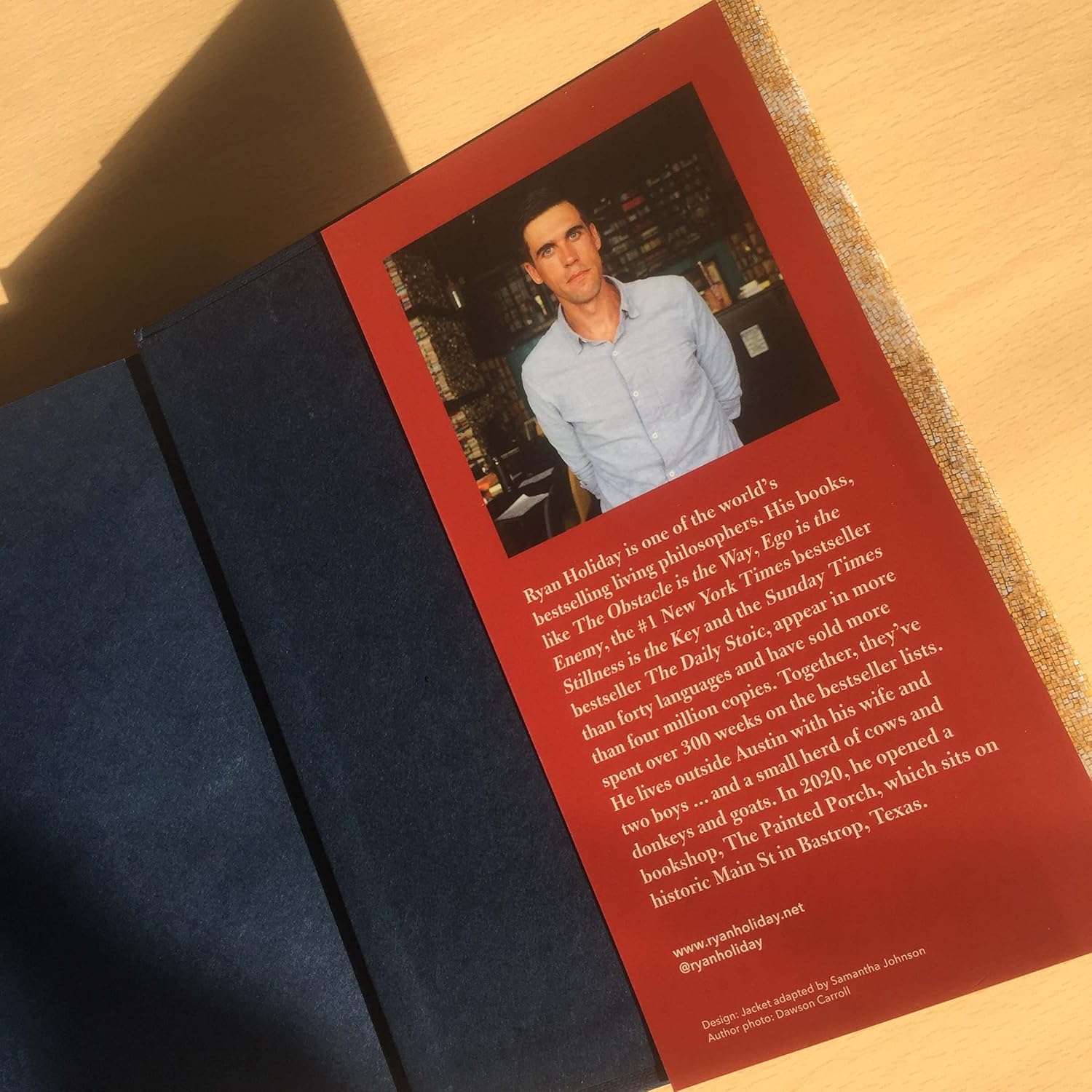 COURAGE IS CALLING - BookAla